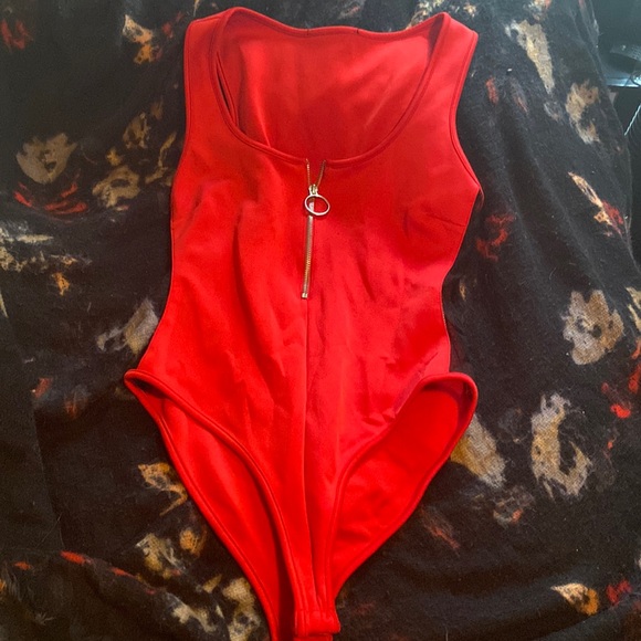 Red zipper one piece - Picture 1 of 5